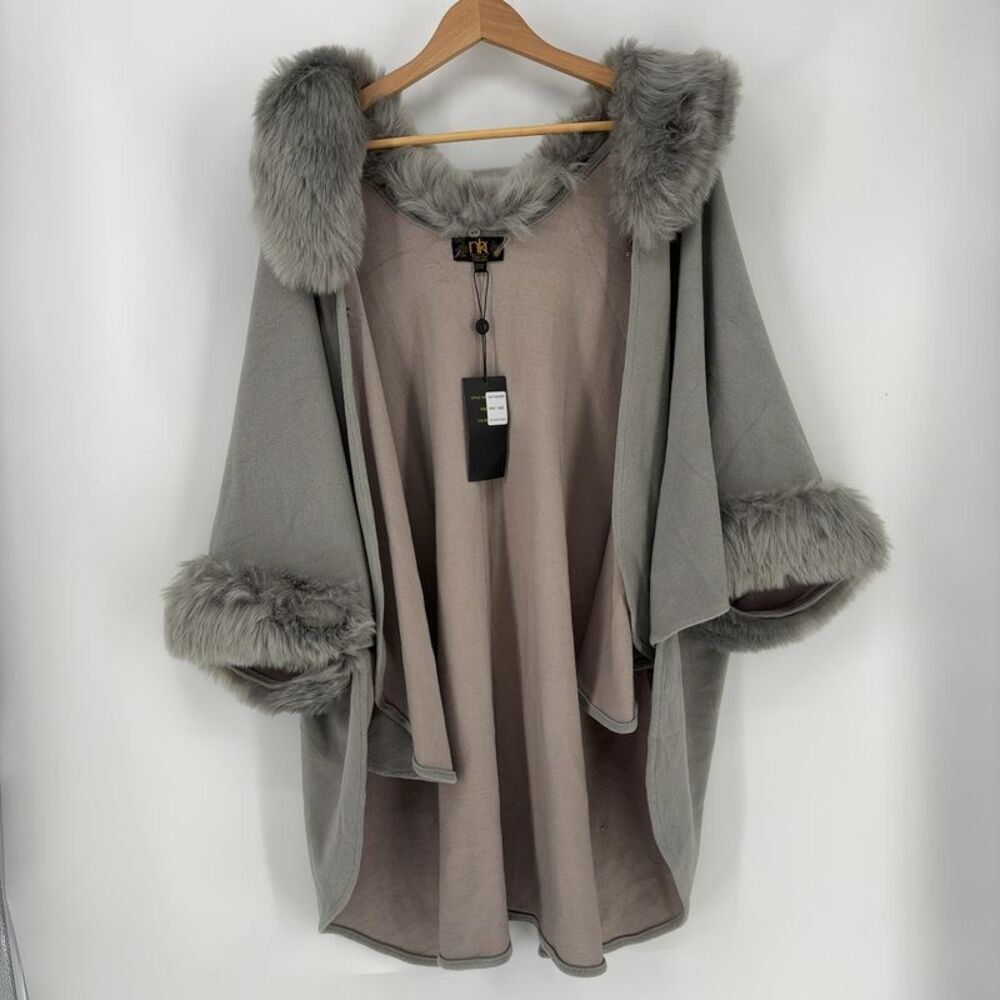 Metric Knits Knitted Cape w/Faux Fur Collar & Cuff Trim
